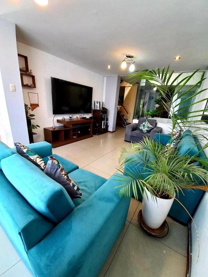Mandala Rooms & Services อาเรกิปา ภายนอก รูปภาพ
