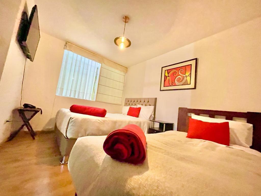 Mandala Rooms & Services อาเรกิปา ภายนอก รูปภาพ